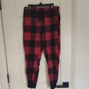 Old Navy Red and Black Plaid Pajama Pants